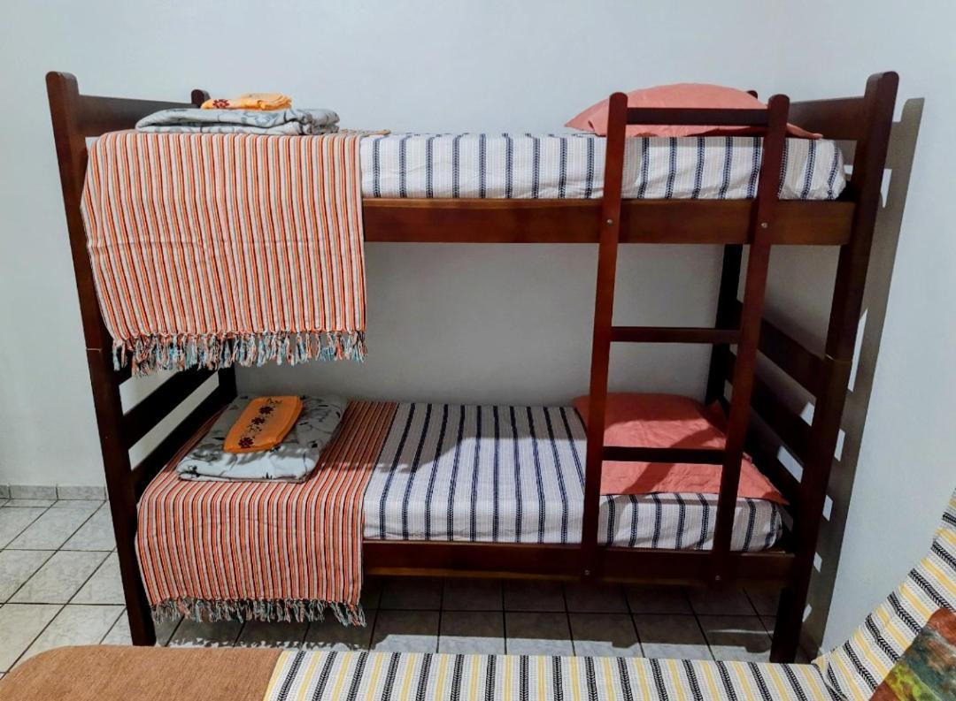 Quarto aconchegante em Ilhabela Praia Curral Pé na areia Até 4 pessoas AvJosé Pacheco do Nascimento nº 7682 Exterior foto