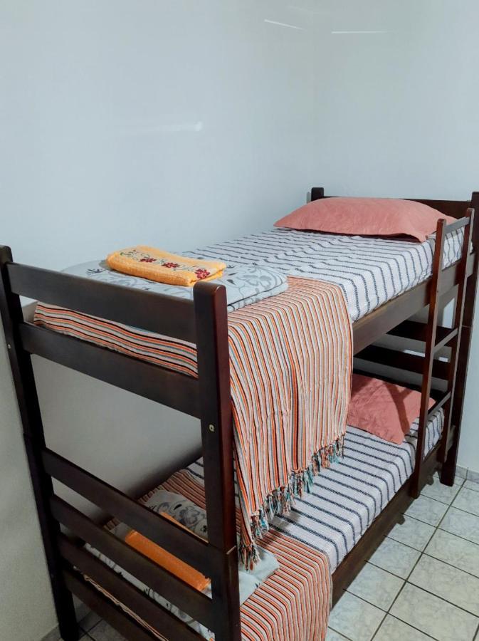 Quarto aconchegante em Ilhabela Praia Curral Pé na areia Até 4 pessoas AvJosé Pacheco do Nascimento nº 7682 Exterior foto