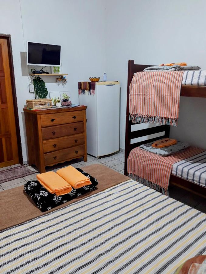 Quarto aconchegante em Ilhabela Praia Curral Pé na areia Até 4 pessoas AvJosé Pacheco do Nascimento nº 7682 Exterior foto